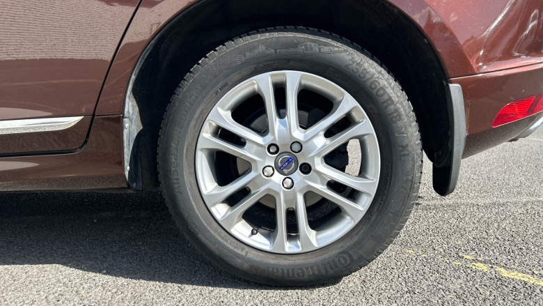 Volvo Xc60 D5 [220] SE Lux Nav 5dr AWD Geartronic Diesel Estate